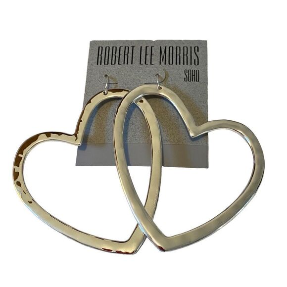 Robert Lee Morris Large Hammered Bright Silver Toned Heart Shaped Earrings. - Picture 4 of 5